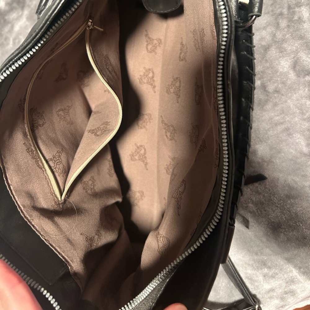 Classic Black City Moto Style Bag – Vegan Leather, Edgy & Practical - Picture 7 of 8